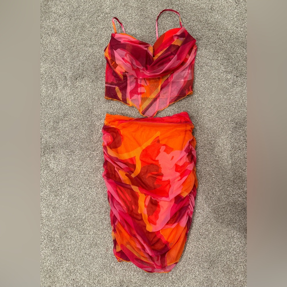 Oh Polly Ruffle Hem Mesh Set - Picture 5 of 6